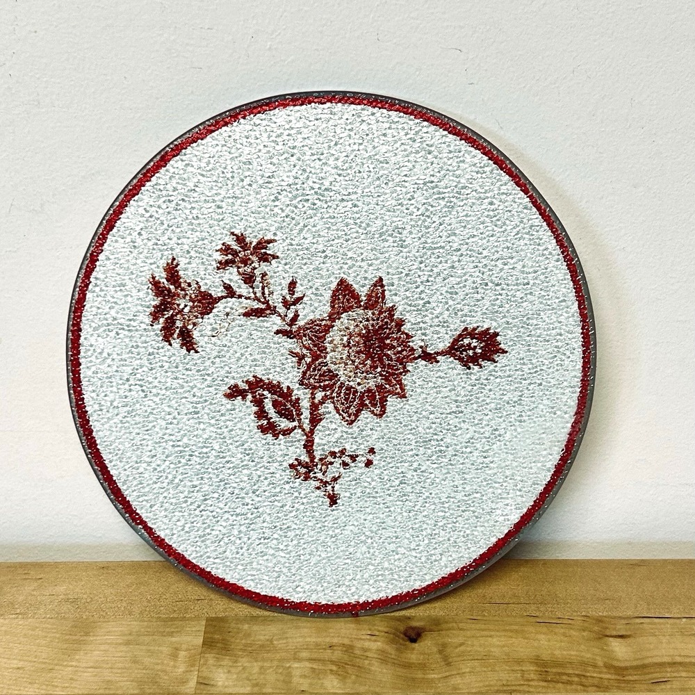 Temptations by Tara Cranberry Toile Round Baker 2qt Lid Wire Rack Trivet Cottage - Picture 5 of 14